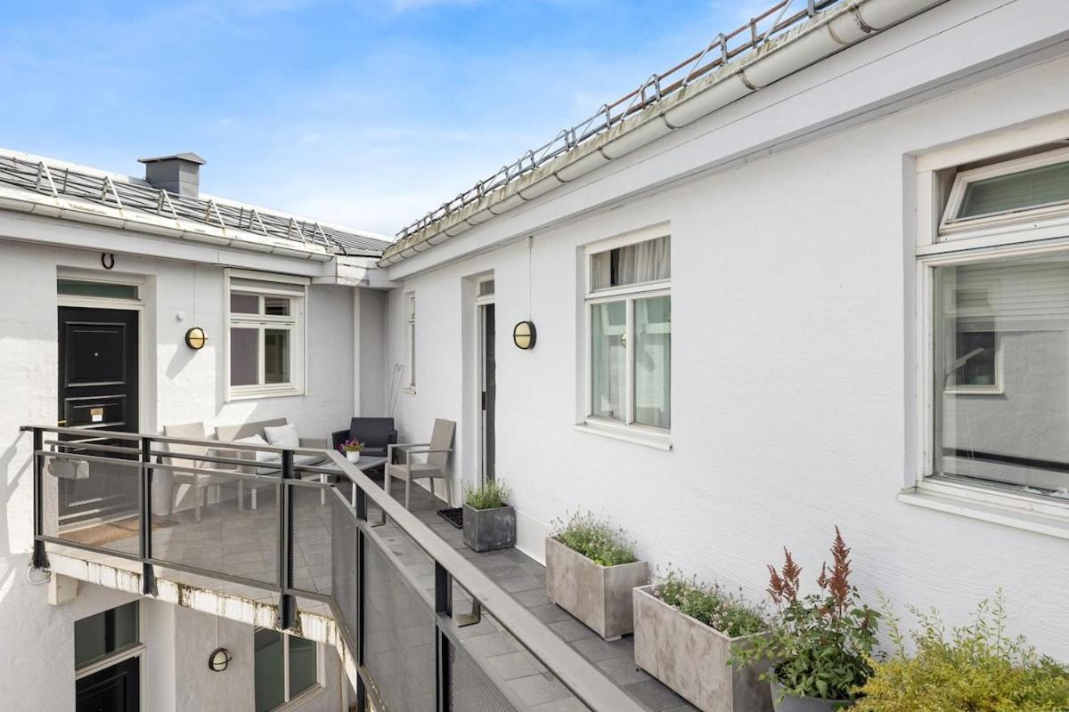 Modern Penthouse, Centrally Located At Bogstadveien Lejlighed